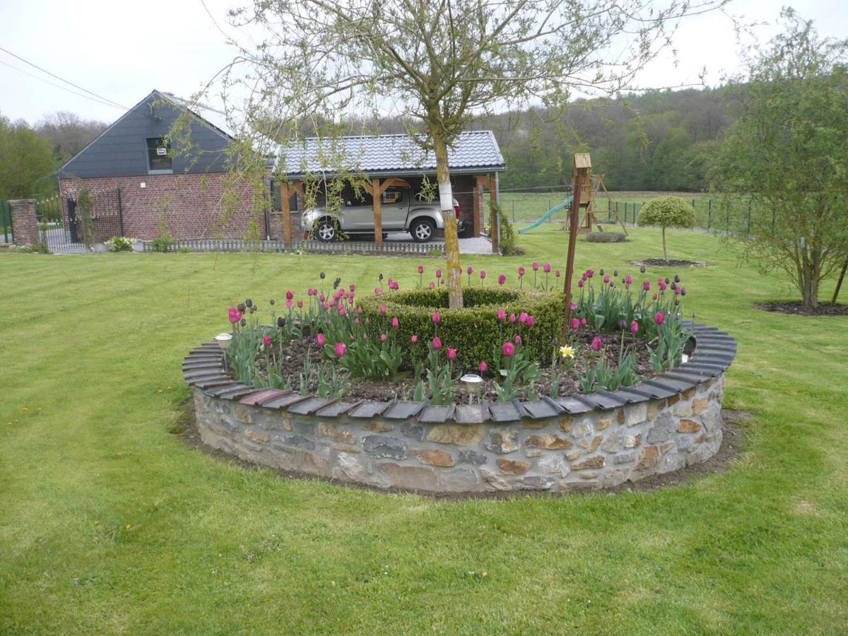 Gite Le Petit Coin De Paradis Sautin Montbliart 外观 照片